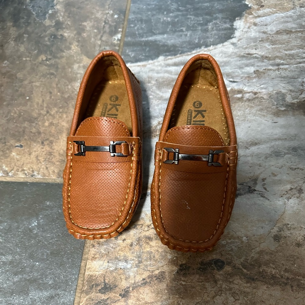 Toddler boy dress shoes size 9 brown